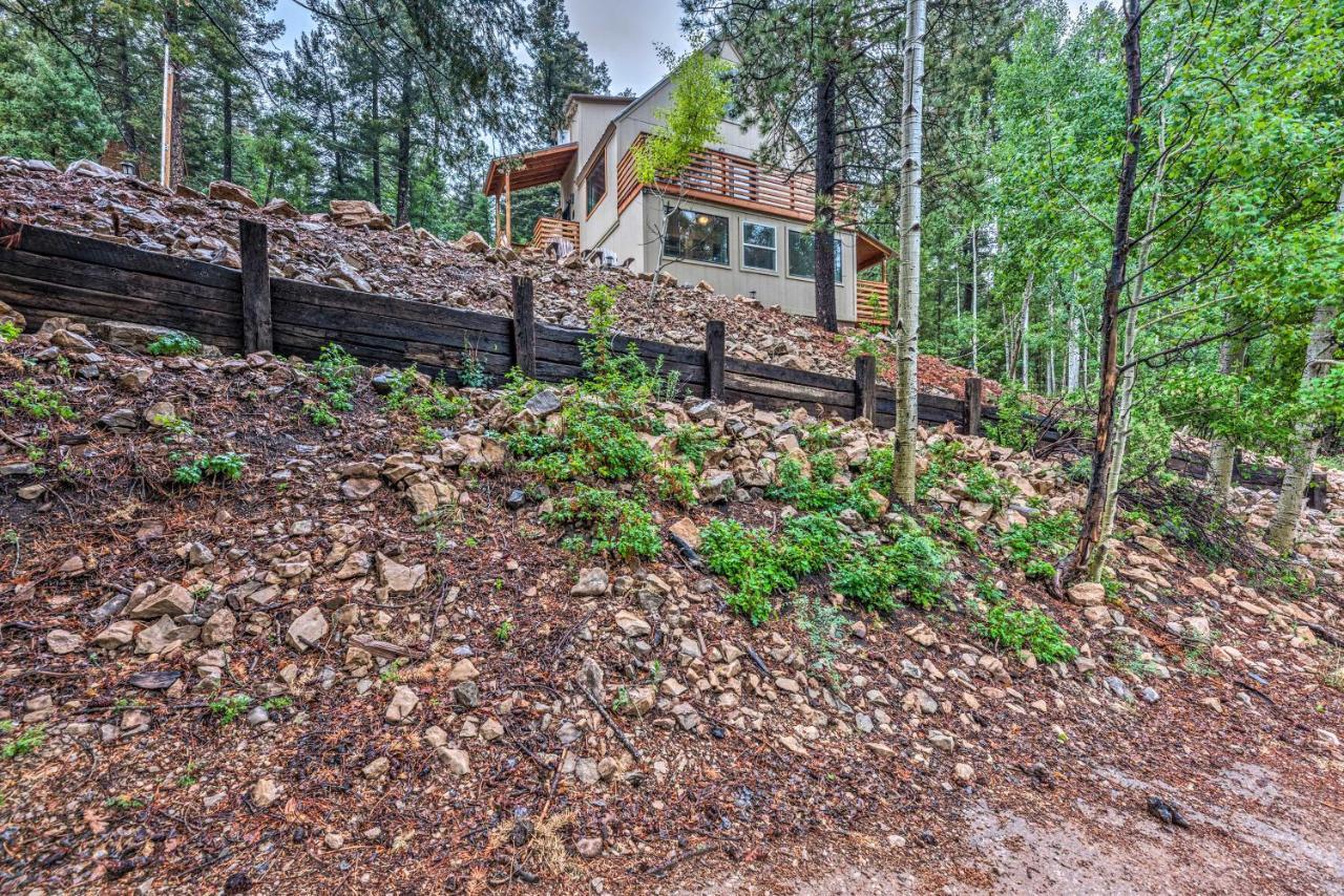 On The Rocks - A Modern Home With Decks And Views Cloudcroft Kültér fotó